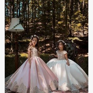 Elegant Lace Girl Dress